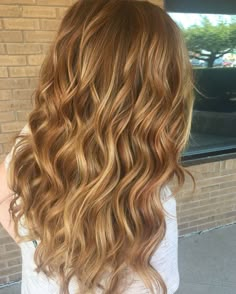 Dark Blonde Hair With Copper Highlights, Warm Light Brown Hair Honey Caramel, Auburn Hair With Blonde Balayage, Natural Redhead Balayage, Warm Blonde Hair, Cinnamon Hair, Hair Color Caramel