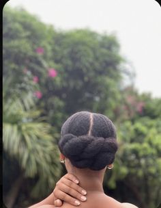 Easy Elegant Braided Hairstyles, Wedding Short Hairstyles For Black Women, Special Occasion Natural Hairstyles, Natural Hairstyles For Black Women Aesthetic, Style Coily Hair, 4c Natural Hairstyles For Wedding, Natural Hairstyles Wedding For Black Women, Elegant Protective Styles For Natural Hair, Simple Elegant Natural Hairstyles