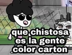 an animated image of a man and woman in front of a soccer goal with the caption, que chistoa es la gente color carton