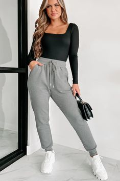 Simple Comforts Drawstring Waist Knit Joggers (Heather Grey) – NanaMacs Grey Jogger Outfit, Light Grey Sweatpants Outfit, Cute Fits With Leggings, Gray Sweatpants Outfit, Fits With Leggings, Jogger Outfit, Knit Joggers, Sweatpants Outfit, Joggers Outfit