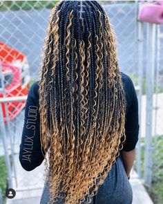 Colored Box Braids, Twisted Hair, Colored Braids, African Hair Braiding Styles, Braids Hairstyles Pictures