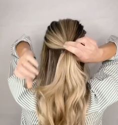 I'm excited to show you how to achieve this beautiful half-up hairstyle. Learn a cute half-up, half-down hairstyle in this quick post. Haïr Style Half Up Half Down, Half Up With Extensions, Half Ponies Hairstyles, Half Up Half Down Hair Extensions, Half Up Hair With Clip, Half Up Half Down Curtain Bangs, Hair Pulled Back Half Up, Simple Half Up Half Down Hair, Half Up Casual Hairstyles