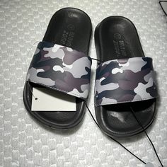 Shoes - New - Camo Slides / Sandals - Bundle Up With Other Items To Obtain A Discount And Reduced Shipping On This Item Slides Sandals, Sandals Flip Flops, Flip Flop Sandals, Kids Shoes, Camo, Flip Flops, Shoes Sandals, Slides, Sandals