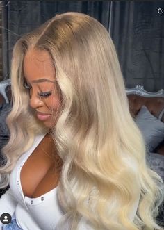 Black Women Ponytails, Bangs For Black Women, Wig Store, Remy Hair Wigs, Honey Blonde Hair, Balayage Hair Blonde, Wigs For Sale, Brown Blonde Hair, Platinum Blonde Hair