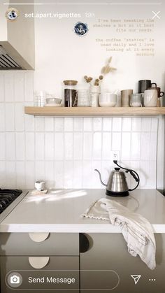 an appliance is on the wall above a stove