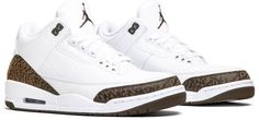 The Air Jordan 3 Retro ‘Mocha’ 2018 brings back the distinctive colorway first released in 2001. The mid-top keeps the original build intact . featuring a white tumbled leather upper accented with contrasting pops of Dark Mocha on the shoe’s signature elephant-print overlays. The brown hue also appears on the outsole and Jumpman logo hits [...] Jordan 1 Iridescent, Air Jordan 1 Obsidian, Jordan 1 Obsidian, Jordan 1 Black, Jumpman Logo, Jordan 3 Retro, Air Jordan 3 Retro, Jordan 1 High Og, Air Jordan 4 Retro