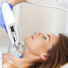 Mesotherapy - Technique, Cost, Benefits, Side Effects Best Stretch Mark Removal, Laser Skin Tightening, Skin Resurfacing, Skin Care Clinic, Laser Skin, Wrinkled Skin, Cosmetic Procedures, Anti Aging Treatments