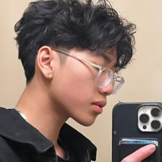 Curly Asian Hair, Asian Haircut, Straight Hair Cuts, Wavy Hair Men