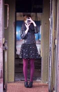 Flirty Dresses, Zooey Deschanel, Fashion Tights, Tights Outfit, Clothes Horse, Cute Skirts