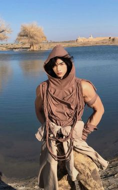 Dune Inspired Outfit Men, Men Desert Outfit, Dune Outfit Men, Dune Mens Fashion, Desert Clothing Male, Dune Outfit Inspiration, Post Apocalyptic Male Character, Post Apocalyptic Outfit Male, Rave Outfit Men