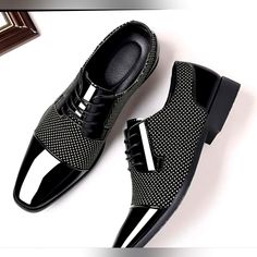 Awesome, Man, Shoes Black And White Elegant Derby Shoes Cap Toe Formal Lace Up Front. Leather Shoe Laces, Patent Leather Oxfords, Mens Derby Shoes, Men Dress Shoes, Business Casual Shoes, Leather Formal Shoes, Leather Wedding, Oxford Dress Shoes, Business Shoes