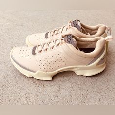 Brand New Ecco Biom C Low Sneakers, The Most Comfortable Shoes For Walking, Running And Hiking Most Comfortable Shoes For Walking, Ecco Shoes Women, Oxford Sneakers, Black Leather Sneakers, Ecco Shoes, Casual Trainers, Most Comfortable Shoes, Casual Sneakers Women, Casual Flat Shoes