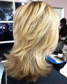 Medium Shaggy Hairstyles, Transitioning Hair, Modern Shag Haircut, Medium Shag Haircuts, Shaggy Haircuts, Natural Wavy Hair, Shag Hairstyles, Shag Haircut, Haircut For Thick Hair