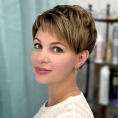 Short Dark Hair, Pixie Hair, Very Short Hair, Short Pixie Haircuts