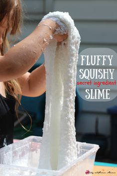 Fluffy Squishy (Secret Ingredient) Slime - this sensory activity for kids uses one unconventional ingredient to make the best slime recipe ever! Your kids will love squishing and stretching this secret ingredient slime! Bubble Slime, Snow Slime, Sensory Science, Liquid Starch, Cool Slime Recipes, Preschool Sensory, Rainbow Slime, Play Activity