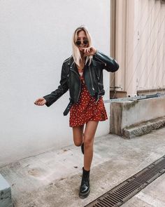 Outfit Leather Jacket, Basic Ootd, Fits Summer, Hair Inspired, Doctor Dress, Leather Jacket Dress, Cooler Style