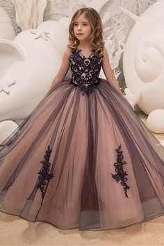 Neckline: V-neck   Material: Lace   Silhouette: Ball Gown   Sleeve Length: Sleeveless   Embellishment: Lace,Buttons Sleeveless Ball Gown, Long Flower Dress, Sleeveless Flower Girl Dresses, Girls Dresses Online, Lace Ball Gowns, Girls Pageant Dresses, Princess Ball Gowns, Flower Girl Dress Lace, Pageant Dress