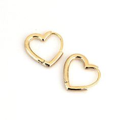 - Gold Plated - Hinge Clasp Setting - Dimensions: 15x15mm - Nickel Free - Made to Order Double Necklace, Gold Filled Ring, Birthday Wishlist, Rose Gold Jewelry, Curated Gifts, Gold Hoops, Delicate Necklace, Crystal Rings, 14kt Gold