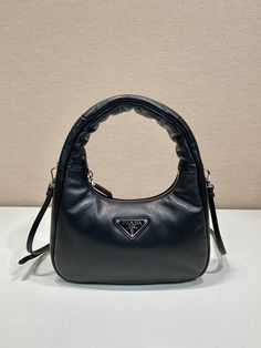 makbags Prada Bags - 1736 A+ Excellent Quality; Contact us if you've any questions in your mind. Goyard Wallet, Pad Bag, Bv Bag, Fendi Shoes, Quality Handbags, Celine Bags, Prada Bags, Prada Handbags, Goat Leather