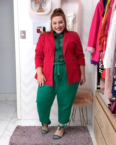 Blazer Plus Size, Hijabi Style, Waffle Knit Sweater, French Chic, Work Looks, Blazer Fashion, Muslim Fashion