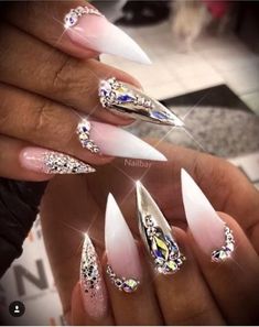 Bling Almond Nails Designs, Trap Nails, Cutest Nails, Ongles Bling Bling, Nail Armor, Gel Pedicure, French Pedicure, Unicorn Nails