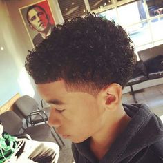 Curly hair lined up Baby Boy Curly Hair, Mixed Boys Haircuts, Boy Curly Hair, Hair Line Up