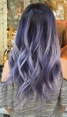 Charcoal Lavender Hair, Grey Hair With Purple Underneath, Lavender Balayage Hair, Lilac Hair Color Ideas, Balayage Hair Lavender, Winter Hair Color Ideas 2023, Lavender Hair Dark Roots, Ashy Purple Hair, Ash Purple Hair