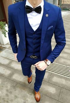 Blue Three Piece Suit, Double Breasted Vest, Blue Suit Men, Groom Tuxedo, Mens Fashion Smart, Vest And Tie, Three Piece Suit, Tuxedos, 3 Piece Suits