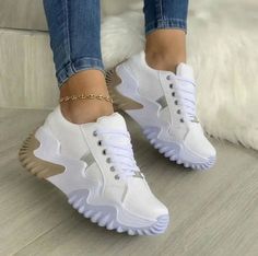 Olivia Mark - Sleek Heeled Sandals Perfect for Leisurely Wear Orthopedic Shoes Stylish, Cool Trainers, Leggings And Heels, Plateau Sneaker, Basket Sport, Boots And Leggings, Orthopedic Shoes, Summer Sneakers, Casual Sportswear