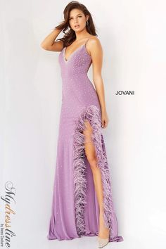 Looking for a show-stopping prom dress? Check out Jovani 08283! This gorgeous gown features an embellished low back and comes in a beautiful spring 2022 shade. Perfect for any formal occasion, this dress is sure to turn heads. Form Fitting Prom Dresses, Evening Wear Dresses, Mnm Couture, Formal Evening Wear, Long Formal Gowns, Sheath Skirt, Prom Shopping, Prom Dress Styles, Unique Prom Dresses