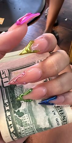 Short Steletoes Nails, Short Stiletto French Tip Nails, French Tip Freestyle Nails, Short Stiletto Acrylic Nails, Short Stiletto Nails, Diy Acrylic Nails, Colored Acrylic Nails