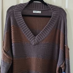 Arizona Jean Co Brand Women's Junior Plus Size Pullover V-Neck Gray & Brown Stripes Sweater, Size Xxl. New With Tags Never Worn. Smoke-Free Home. Please Bundle And Save!! Bin 258 Bag Gray Oversized Casual V-neck Sweater, Oversized Gray V-neck Sweater, Stripes Sweater, Plus Size Pullover, Long Sleeve Wrap Top, Teal Sweater, Juicy Couture Charms, Arizona Jeans, Brown Sweater