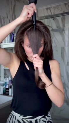 Awesome Hairstyles | The Best hair tutorials 😍😍 By @nerminyes ❤️ . *No copyright infringement was intended. If you are the author of this video and do not want… | Instagram Braiding Hacks Easy Diy, Easy Hairstyles For The Office, Ponytail Hacks For Fine Hair, Hairdos With Extensions, How To Ponytail, Big Clip Hairstyles, Hairstyles For Funerals, Easy Hair Tutorials For Medium Hair, How To Style Straight Hair