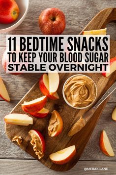 11 Bedtime Snacks to Keep Your Blood Sugar Stable Overnight | If you and/or your kids enjoy a little snack in the evenings, but you notice your blood sugar tends to spike in the night, leading to night wake-ups, night sweats, and/or early morning hunger, this post is a great resource. We're sharing all of the ways blood sugar affects sleep, with a list of simple bedtime snacks that hit the spot without wreaking havoc on your blood sugar and the quality of your sleep. Late Night Snacks Ideas, Foods To Lower Blood Sugar, Foods That Lower Blood Sugar, Foods That Curb Appetite, Evening Healthy Snacks, Vegan Night Snacks, Recipes To Lower Blood Sugar