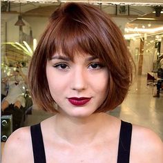 Bobbed Hair, Angled Bob Haircuts, Fine Straight Hair, Bob Hairstyles For Thick, Bob Hairstyles With Bangs, Hair Light, Bob Haircut With Bangs