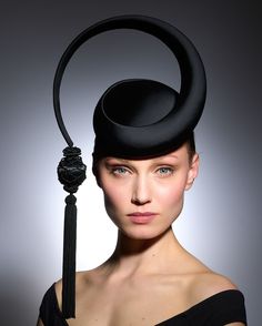 OC 195 Philip Treacy Hats Haute Couture, Headgear Fashion, Fascinator Hats Diy, Costume Carnaval, Royal Ascot Hats, Happy Hat, Philip Treacy