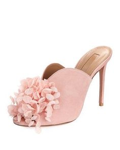 Aquazzura Shoes, Manolo Blahnik Heels, Chic Chic, Bridal Wedding Shoes, Suede Mules, Chic Leather, Nude Pumps, Floral Shoes, Womens Shoes High Heels