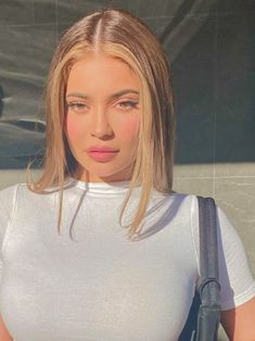 Kylie Jenner Carmel Hair, Kylie Jenner Hair Color Blonde, Short Copper Hair, Rogue Hair, Kylie Jenner Hair Color, Kylie Jenner Blonde, Jenner Hair, Kylie Jenner Hair