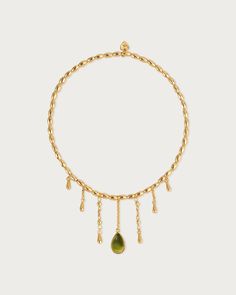 Materiały:

Mosiądz platerowany 18-karatowym złotem, żywica

Wymiary:

Średnica 75 mm/2,95 cala Gold-tone Plated Metal Chain Necklace, Green Metal Chain Jewelry, Adjustable Gold Drop Necklace, Formal Teardrop Chain Jewelry, Elegant Green Jewelry With Gold Chain, Elegant Metal Teardrop Chain Necklace, Gold Teardrop Jewelry With Adjustable Chain, Elegant Teardrop Metal Chain Necklace, Gold Adjustable Teardrop Drop Necklace