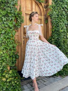 Fairytale Fashion, Cherry Dress, Party Inspo, Vestidos Vintage, Fashion Design Clothes, Sewing Dresses