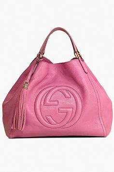 Pink Gucci - Rose Pink Pink Designer Bags, Tan Outfit, Mode Rose, Pink Travel, Gucci Handbag, Gucci Soho Disco Crossbody, Handbag Heaven, Carrie Bradshaw, Boot Bag