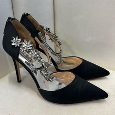 Badgley Mischka Black Crystal Pumps Crystal Pumps, Badgley Mischka Shoes, Badgley Mischka, Black Crystals, Shoes Women Heels, Shoes Heels, Pumps, Women Shoes, Crystals