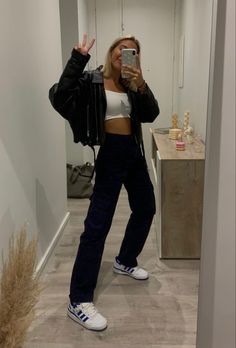 Forum Lows Outfit, Adidas Forum Low Women Outfit, Adidas Forum Low Outfit, Track Hairstyles, Forum Low, Adidas Forum, Shoes Outfit Fashion, Causal Outfits, Adidas Outfit