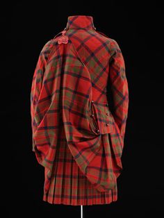 Highland Style: tartan trends in Georgian Britain Hair Colour Design, British Army Uniform, Tartan Fashion, Scottish Fashion, Georgian Era, Scottish Kilts, Swag Men, History Fashion, Costume National