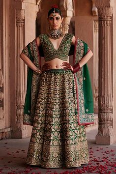 Emerald green flared katan silk banarasi kali lehenga with all over gardenia zardozi embroidery in golden accents. Paired with mega sleeves plunging V neckline padded blouse with intricate zardozi florence embroidery and organza dupatta adorned with hand embroidered zardozi borders. - Aza Fashions Green Lehenga Choli, Ghaghra Choli, Indian Wedding Lehenga, Bollywood Bridal, Silk Lehenga Choli, Lehenga Choli Wedding, Party Wear Lehenga Choli, Lengha Choli, Anita Dongre