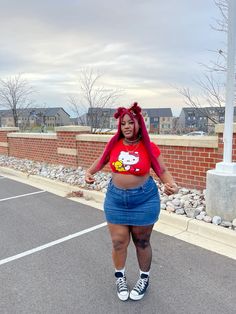 Boogie Outfits Women, Plus Size Red Outfits, Streetwear Plus Size Women, Chubby Outfit Ideas Plus Size, 2000s Fashion Plus Size, Plus Size Clubbing Outfits, 2k Fashion, Chubby Baddie, Red Black Hair