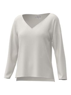 An oversized fit meets elegant styling with this classic raglan v-neck sweater. Wear it lounging at the club, for extra warmth on the course, or out to dinner as a tasteful but comfortable layer. This sweater is a go-to in any season with a cotton and cashmere fabric blend that elevates any look. Cashmere Fabric, Sweater Sale, The Club, Cashmere Sweater, V Neck Sweater, Cashmere Sweaters, Jacket Tops, Long Tops, Dress Accessories