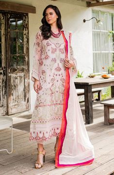 Classic Off White Pakistani Salwar Kameez Dupatta Embroidered Suit Pakistani Winter Dresses, Organza Suits, Embroidered Suit, Pakistani Salwar, Dress Salwar Kameez, Moroccan Pattern, Pakistani Salwar Kameez, Pakistani Outfits, Kurta Set