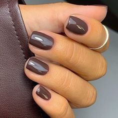 Chocolate Chrome Nails, Summer 2023 Nail Trends, Hottest Nail Designs, Short Fall Nail Designs, Short Fall Nail, 2023 Nail, Nagel Tips, Autumn Look