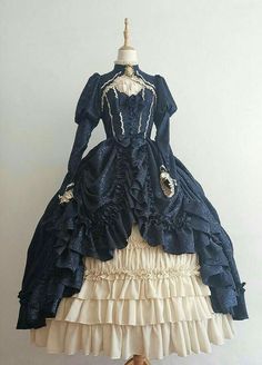 Áo Blu, Gaun Abad Pertengahan, Special Dress, Op Dress, Lolita Outfits, Classic Lolita, Old Fashion Dresses, Old Dresses, Fairytale Dress